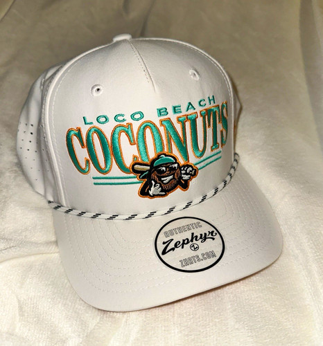 Zephyr loco beach coconuts - beach,